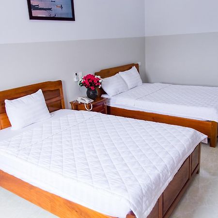 Hoang Thinh Hotel Kon Tum Dış mekan fotoğraf